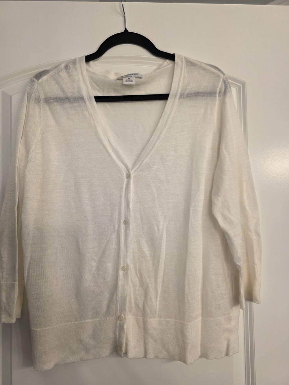 Liz Claiborne Ivory V-Neck Button Cardigan